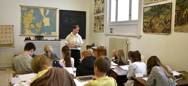 Der undervises i den gamle skolestue