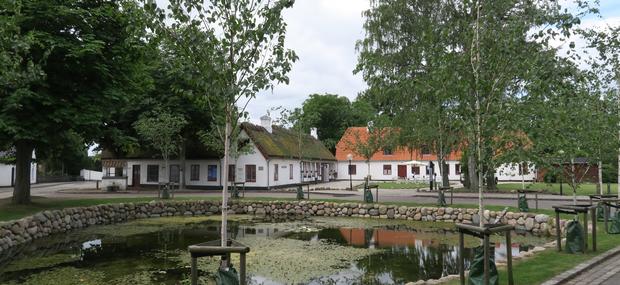 Billede af Mothsgården og Søllerød gadekær