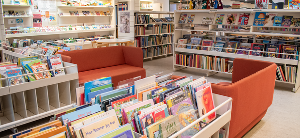 Besøg Tølløse Bibliotek