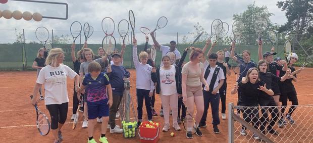 Tennis med Skælskør Tennisklub