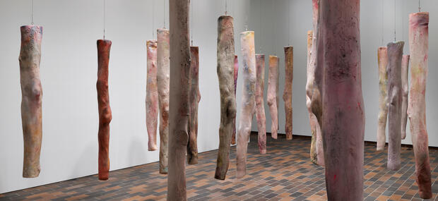 Kaari Upson, Mother's Legs, 2018-2019