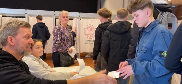 afstemning skolevalg 2024, kø