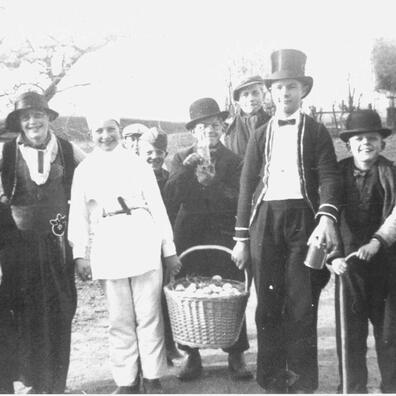 Fastelavn paa hedeboegnen