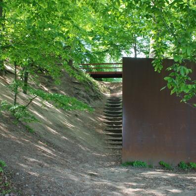 Richard Serra: Porten i slugten, 1983-86 