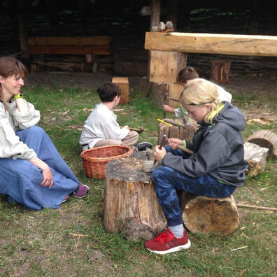 Tag på lejrskole i Jernalderen