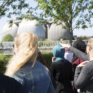 På rundvisningen kommer alle sanser i brug