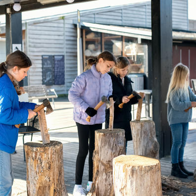 Elever på Vikingeskibsmuseet