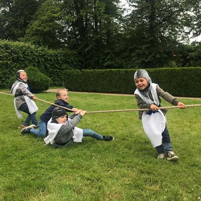 Små riddere i hård kamptræning