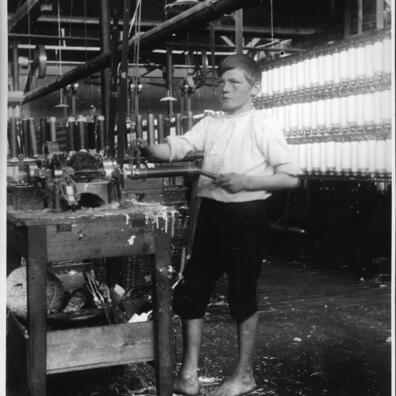 Arbejdsdreng på fabrik