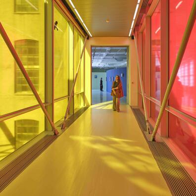 Kinga Bartis, closelings, udstillingsfotos