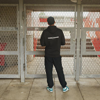 Troels - Guide ved Gadens Stemmer 