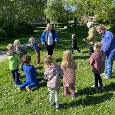 Under forløbet leges der lege fra gamle dage 